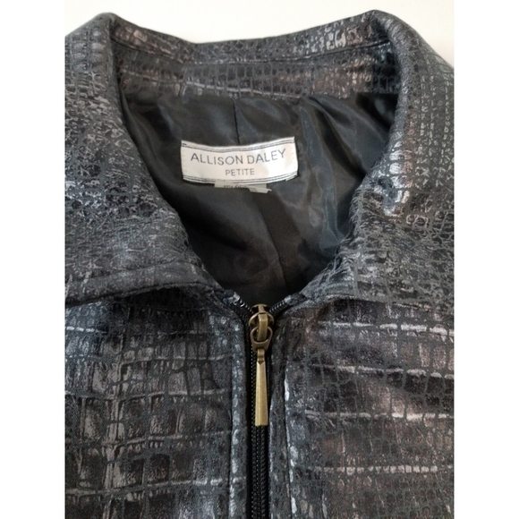 Allison Daley Metallic Alligator Skin Print Jacket BNWT Size 16P Faux Leather - Picture 4 of 9